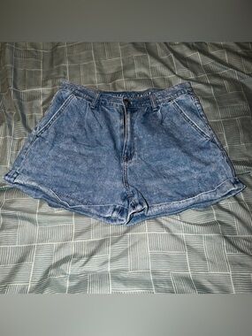 American Eagle Denim Mom Shorts